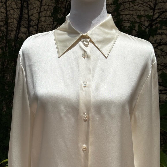 Les Copains ivory silk long sleeve blouse - Picture 2 of 10
